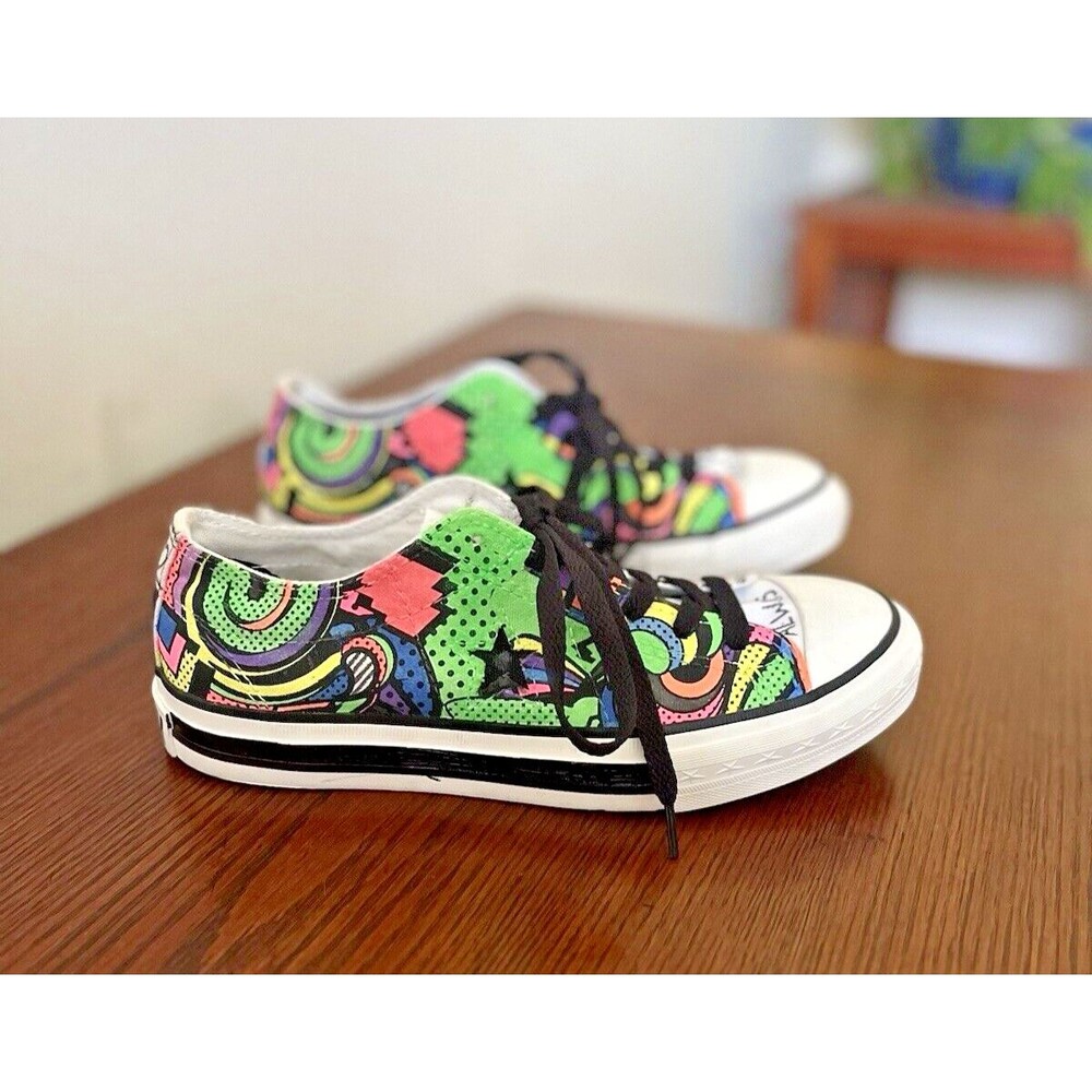 Converse Black White Multicolor Graffati One Star Sneakers Women's Size 7 MINT